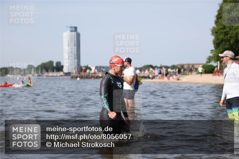 22.06.2025 - Viking Triathlon Michael Strokosch http://msf.ph/oto/8056057 22.06.2025 10:29:28 Schwimmen 6, 11, 30, 33, 243, 612 meine-sportfotos.de