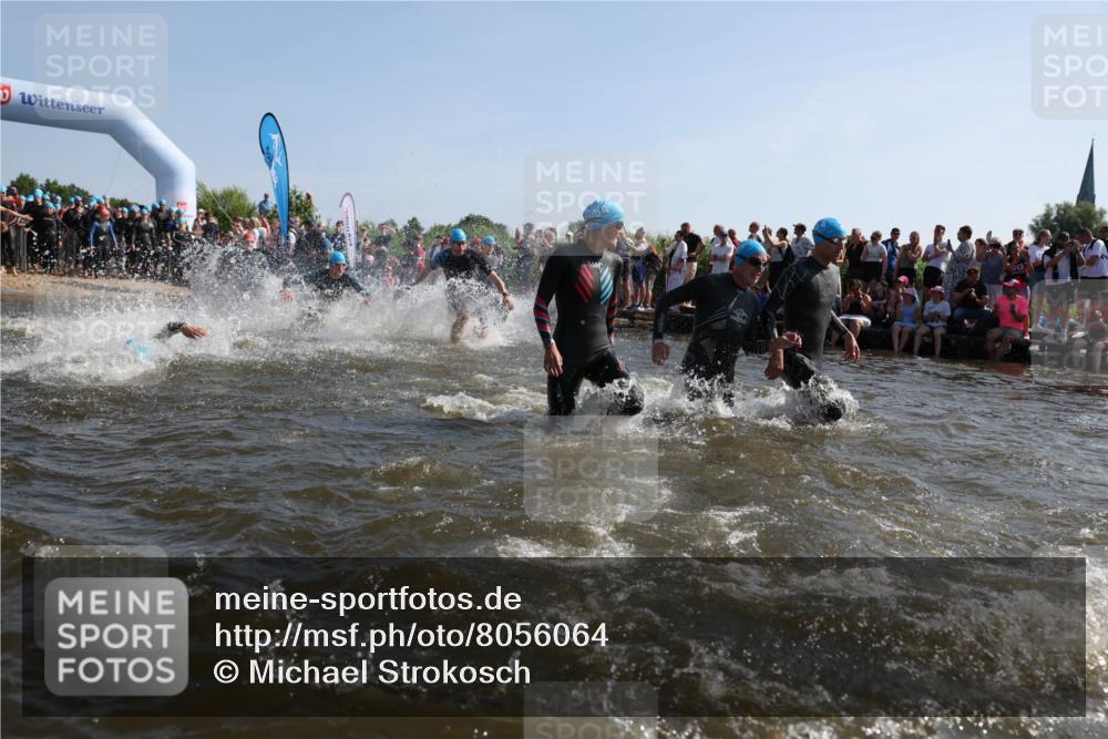 22.06.2025 - Viking Triathlon Michael Strokosch http://msf.ph/oto/8056064 22.06.2025 10:01:34 Schwimmen 99, 162, 226, 237, 272, 381, 399, 461, 507, 510, 626 meine-sportfotos.de