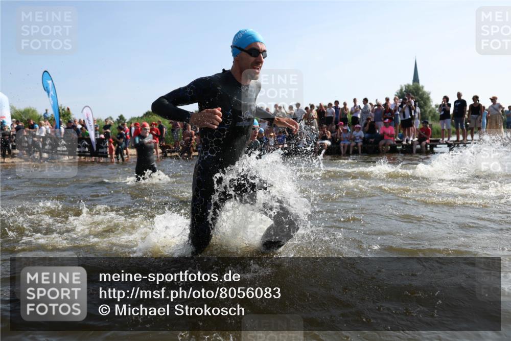 22.06.2025 - Viking Triathlon Michael Strokosch http://msf.ph/oto/8056083 22.06.2025 10:01:38 Schwimmen 19, 99, 162, 226, 237, 272, 320, 344, 399, 438, 461, 507, 510, 604, 626 meine-sportfotos.de