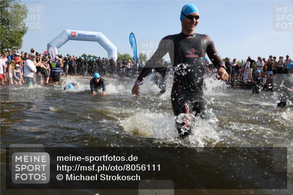 22.06.2025 - Viking Triathlon Michael Strokosch http://msf.ph/oto/8056111 22.06.2025 10:01:45 Schwimmen 19, 33, 125, 158, 170, 271, 310, 320, 344, 355, 438, 496, 555, 604, 618 meine-sportfotos.de
