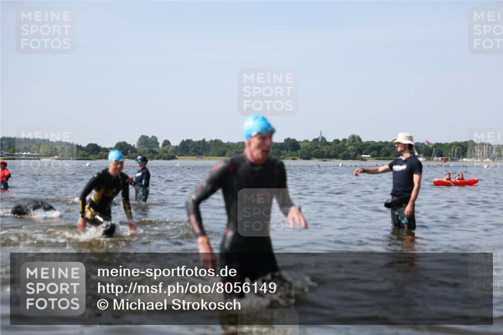 22.06.2025 - Viking Triathlon Michael Strokosch http://msf.ph/oto/8056149 22.06.2025 10:29:59 Schwimmen 175, 203, 264, 299, 374, 473 meine-sportfotos.de