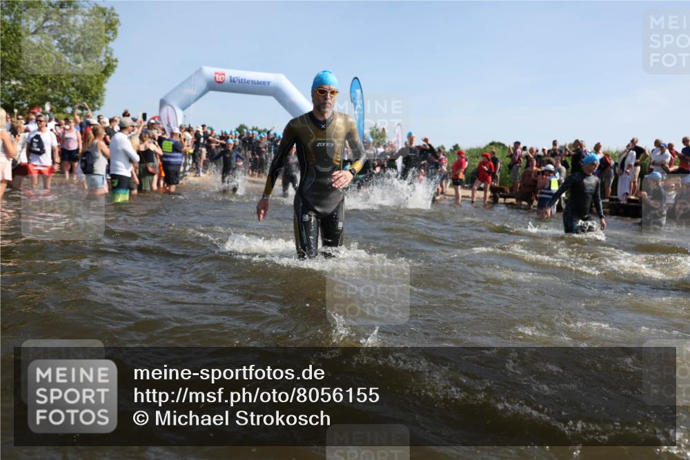 22.06.2025 - Viking Triathlon Michael Strokosch http://msf.ph/oto/8056155 22.06.2025 10:01:58 Schwimmen 3, 17, 80, 91, 125, 158, 271, 278, 299, 304, 355, 435, 449, 551, 618 meine-sportfotos.de