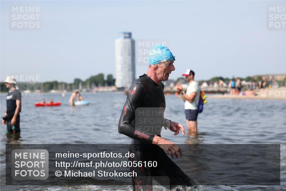 22.06.2025 - Viking Triathlon Michael Strokosch http://msf.ph/oto/8056160 22.06.2025 10:30:01 Schwimmen 175, 203, 264, 299, 374, 473 meine-sportfotos.de