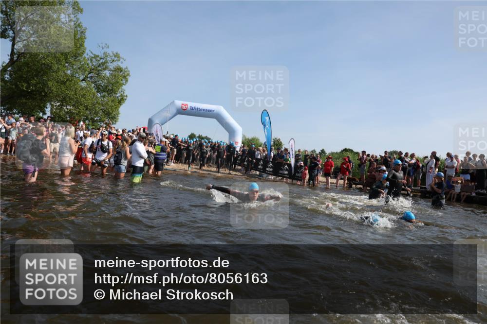 22.06.2025 - Viking Triathlon Michael Strokosch http://msf.ph/oto/8056163 22.06.2025 10:02:07 Schwimmen 107, 127, 137, 149, 247, 278, 299, 365, 387, 415, 435, 449, 492, 522, 551 meine-sportfotos.de