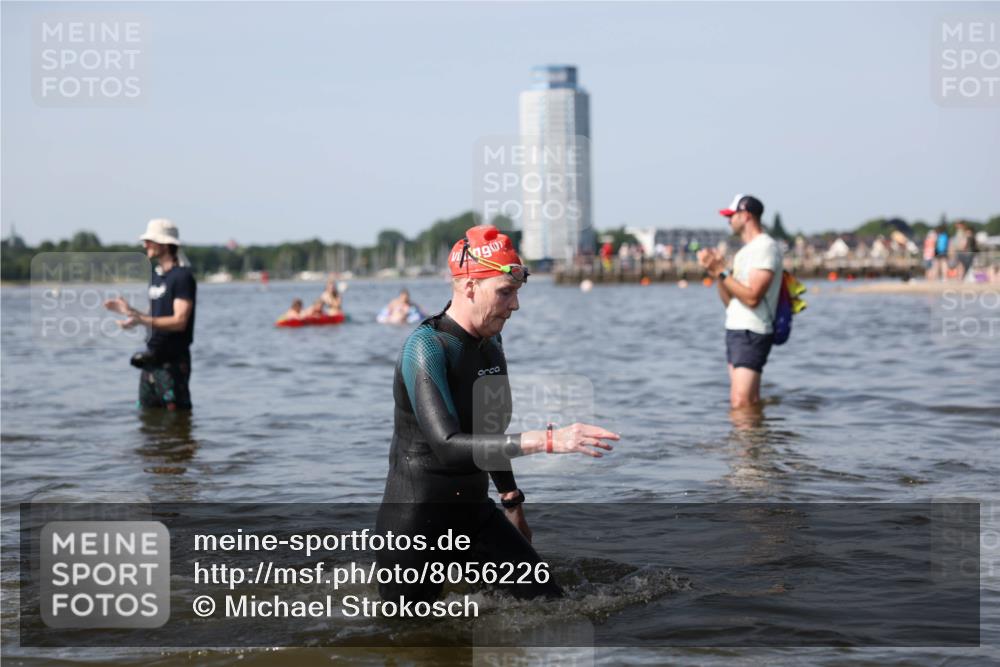 22.06.2025 - Viking Triathlon Michael Strokosch http://msf.ph/oto/8056226 22.06.2025 10:30:14 Schwimmen 132, 175, 203, 374, 381, 491, 626, 643 meine-sportfotos.de