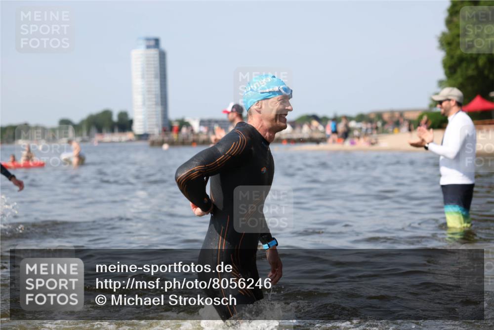 22.06.2025 - Viking Triathlon Michael Strokosch http://msf.ph/oto/8056246 22.06.2025 10:30:17 Schwimmen 132, 203, 374, 381, 491, 626, 643 meine-sportfotos.de