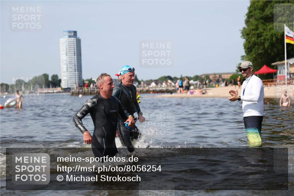 22.06.2025 - Viking Triathlon Michael Strokosch http://msf.ph/oto/8056254 22.06.2025 10:30:18 Schwimmen 132, 374, 381, 491, 626, 643 meine-sportfotos.de