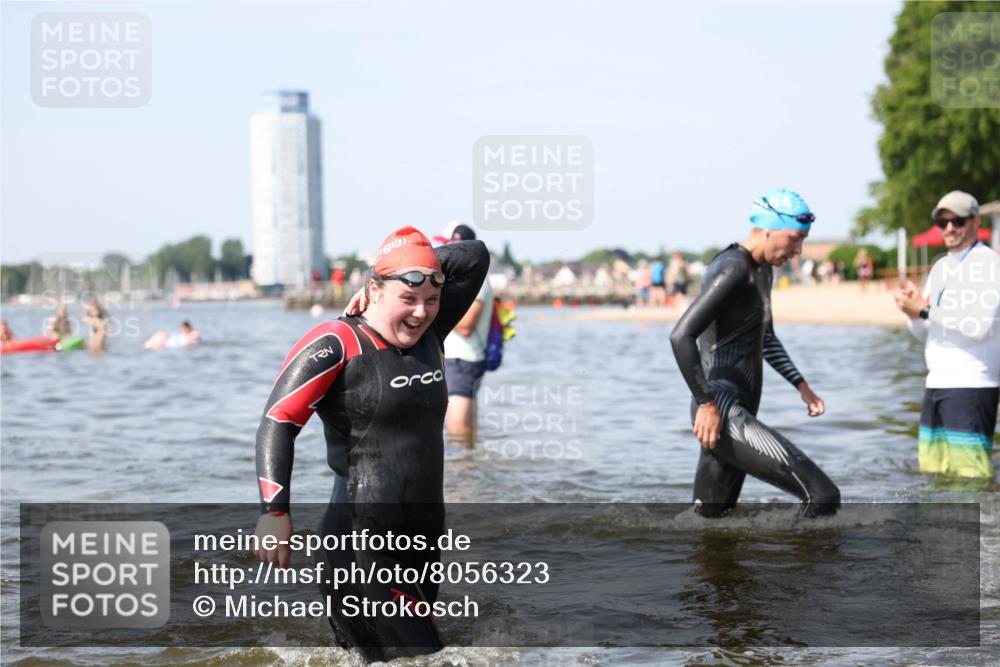 22.06.2025 - Viking Triathlon Michael Strokosch http://msf.ph/oto/8056323 22.06.2025 10:30:37 Schwimmen 13, 188, 393, 551, 630, 651 meine-sportfotos.de