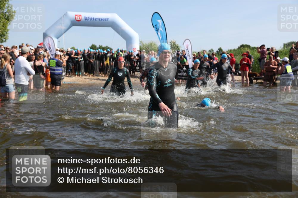22.06.2025 - Viking Triathlon Michael Strokosch http://msf.ph/oto/8056346 22.06.2025 10:02:59 Schwimmen 5, 40, 43, 47, 101, 154, 164, 177, 204, 233, 340, 349, 398, 475, 478, 548, 554, 602, 608, 632 meine-sportfotos.de