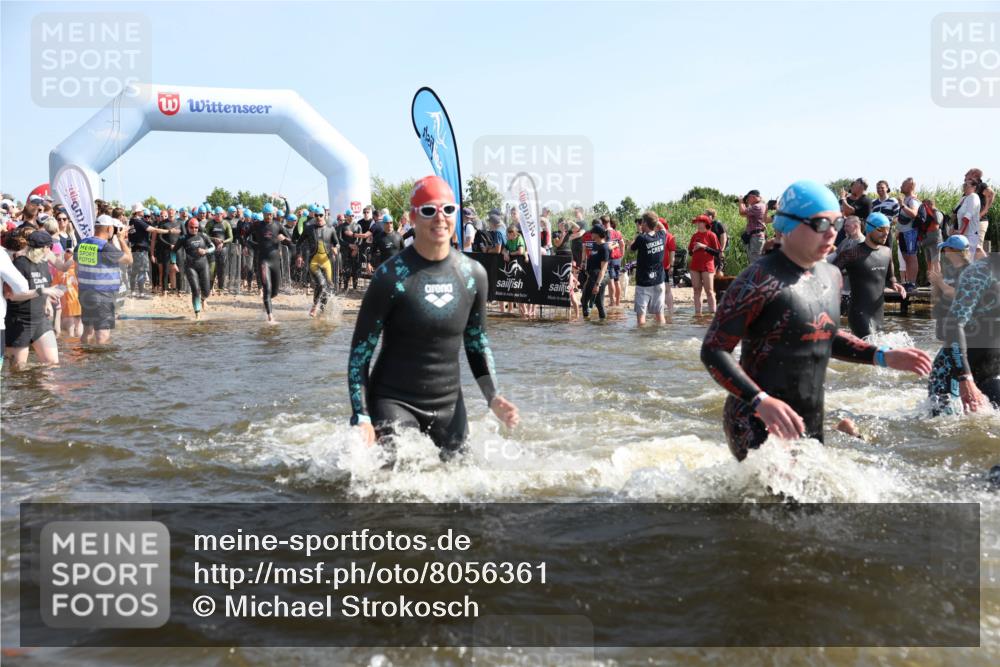 22.06.2025 - Viking Triathlon Michael Strokosch http://msf.ph/oto/8056361 22.06.2025 10:03:02 Schwimmen 5, 43, 47, 101, 154, 177, 204, 233, 349, 398, 475, 478, 554, 602, 632 meine-sportfotos.de