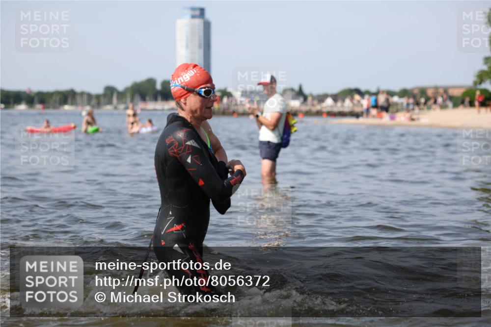 22.06.2025 - Viking Triathlon Michael Strokosch http://msf.ph/oto/8056372 22.06.2025 10:30:48 Schwimmen 13, 45, 162, 188, 444, 510, 630, 651 meine-sportfotos.de