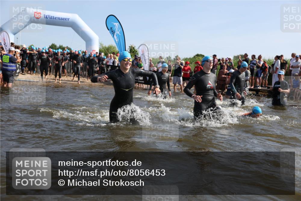 22.06.2025 - Viking Triathlon Michael Strokosch http://msf.ph/oto/8056453 22.06.2025 10:03:27 Schwimmen 25, 34, 42, 88, 89, 163, 182, 221, 229, 251, 324, 332, 454, 540, 556 meine-sportfotos.de