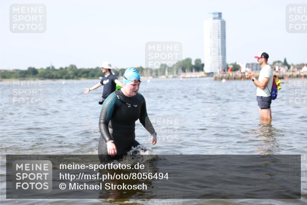 22.06.2025 - Viking Triathlon Michael Strokosch http://msf.ph/oto/8056494 22.06.2025 10:31:21 Schwimmen 3, 8, 216, 236, 311, 330, 469 meine-sportfotos.de