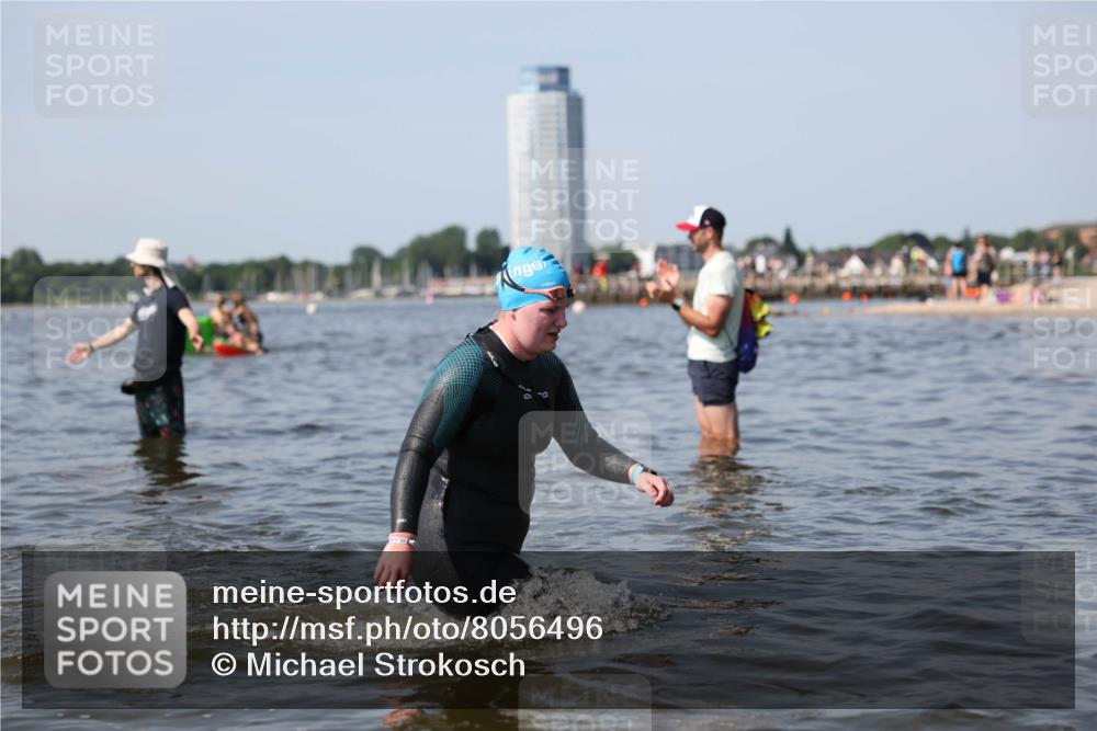 22.06.2025 - Viking Triathlon Michael Strokosch http://msf.ph/oto/8056496 22.06.2025 10:31:22 Schwimmen 3, 8, 216, 236, 311, 469 meine-sportfotos.de