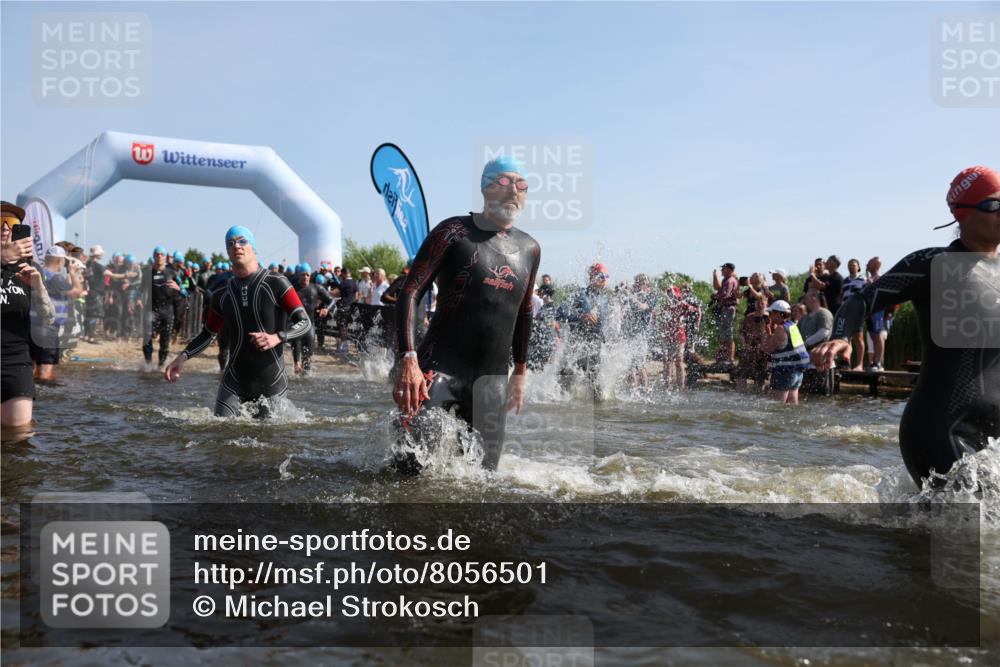 22.06.2025 - Viking Triathlon Michael Strokosch http://msf.ph/oto/8056501 22.06.2025 10:03:43 Schwimmen 58, 62, 79, 108, 148, 157, 179, 296, 434, 456, 619, 635, 645, 648, 659 meine-sportfotos.de
