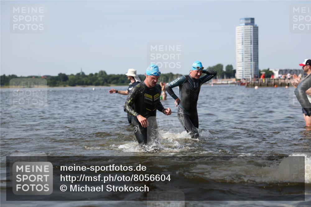 22.06.2025 - Viking Triathlon Michael Strokosch http://msf.ph/oto/8056604 22.06.2025 10:31:49 Schwimmen 87, 98, 99, 124, 125, 137, 158, 189, 224, 350, 435, 449, 507, 555, 658 meine-sportfotos.de