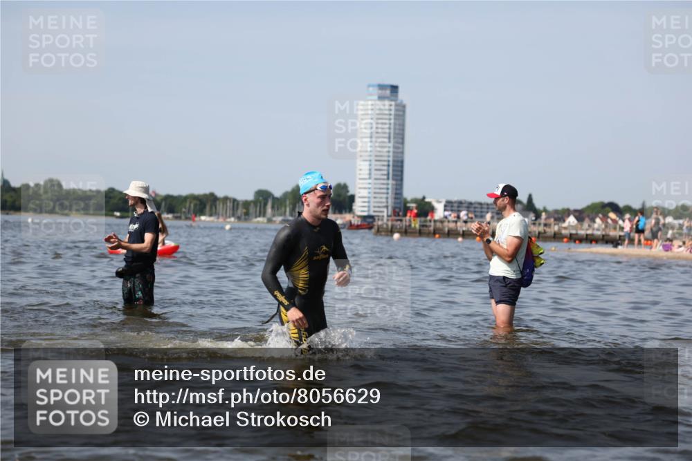 22.06.2025 - Viking Triathlon Michael Strokosch http://msf.ph/oto/8056629 22.06.2025 10:31:54 Schwimmen 63, 87, 99, 124, 125, 224, 435, 449, 488, 507, 555, 658 meine-sportfotos.de