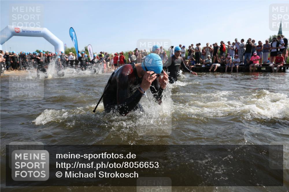 22.06.2025 - Viking Triathlon Michael Strokosch http://msf.ph/oto/8056653 22.06.2025 10:04:54 Schwimmen 29, 70, 72, 197, 248, 254, 295, 362, 394, 411, 416, 423, 509, 527, 620 meine-sportfotos.de