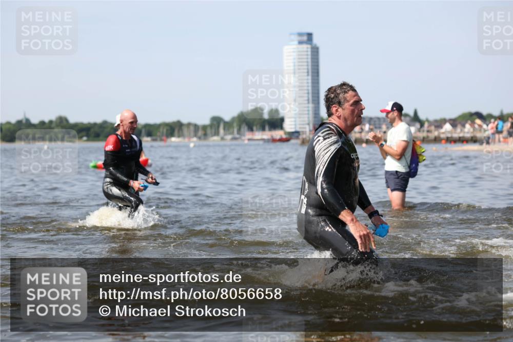 22.06.2025 - Viking Triathlon Michael Strokosch http://msf.ph/oto/8056658 22.06.2025 10:31:59 Schwimmen 63, 87, 124, 125, 193, 226, 271, 435, 449, 464, 488, 507, 658 meine-sportfotos.de