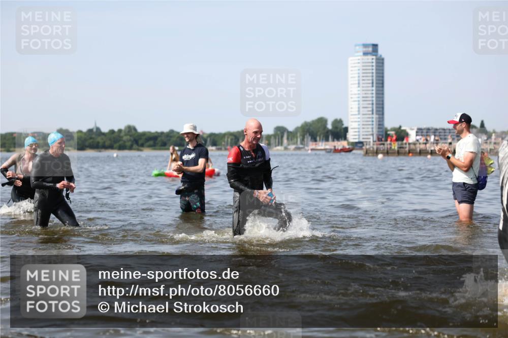 22.06.2025 - Viking Triathlon Michael Strokosch http://msf.ph/oto/8056660 22.06.2025 10:31:59 Schwimmen 63, 87, 124, 125, 193, 226, 271, 435, 449, 464, 488, 507, 658 meine-sportfotos.de