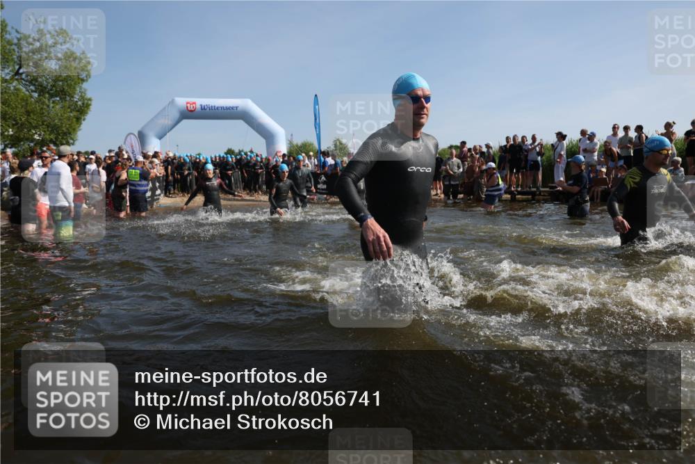 22.06.2025 - Viking Triathlon Michael Strokosch http://msf.ph/oto/8056741 22.06.2025 10:05:35 Schwimmen 22, 65, 83, 150, 167, 181, 210, 361, 439, 462, 511, 538, 553, 603, 654 meine-sportfotos.de