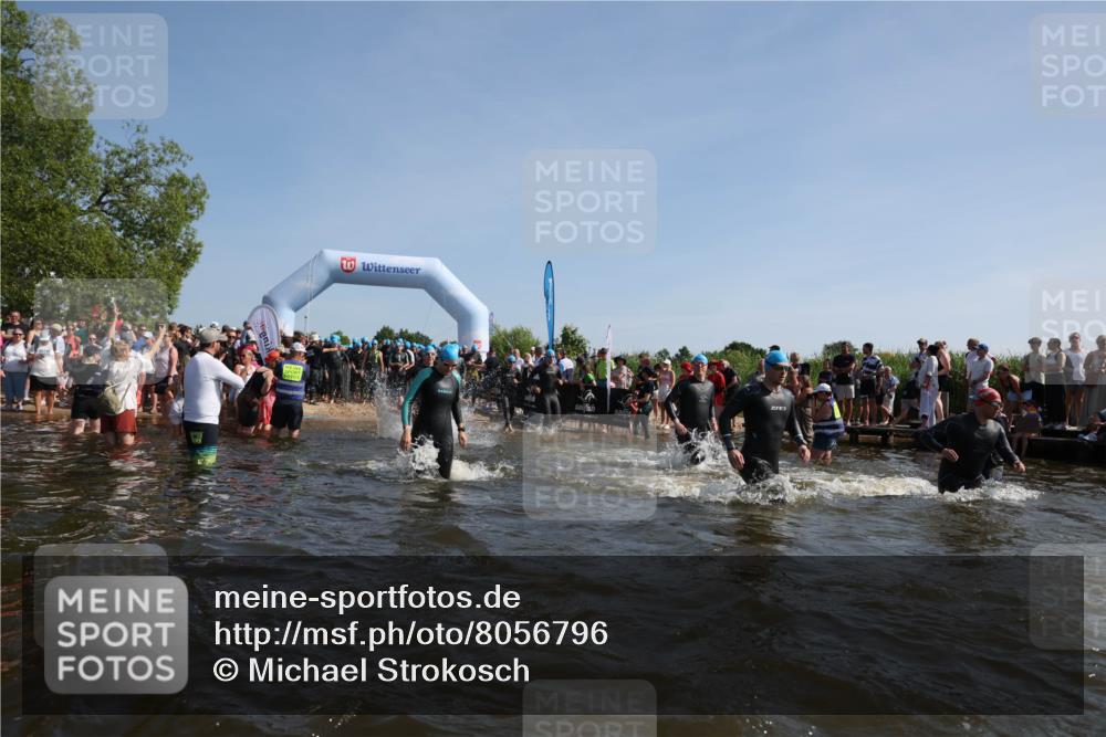 22.06.2025 - Viking Triathlon Michael Strokosch http://msf.ph/oto/8056796 22.06.2025 10:06:03 Schwimmen 68, 144, 169, 249, 269, 390, 397, 441, 442, 460, 465, 489, 508, 644 meine-sportfotos.de