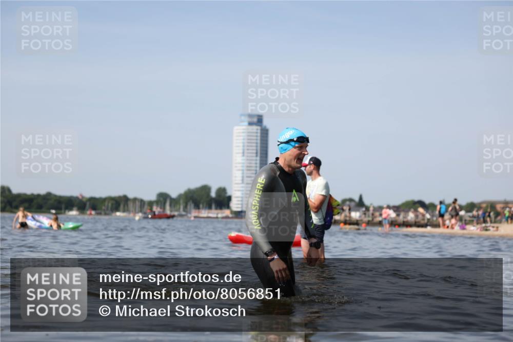 22.06.2025 - Viking Triathlon Michael Strokosch http://msf.ph/oto/8056851 22.06.2025 10:32:57 Schwimmen 91, 113, 287, 399 meine-sportfotos.de