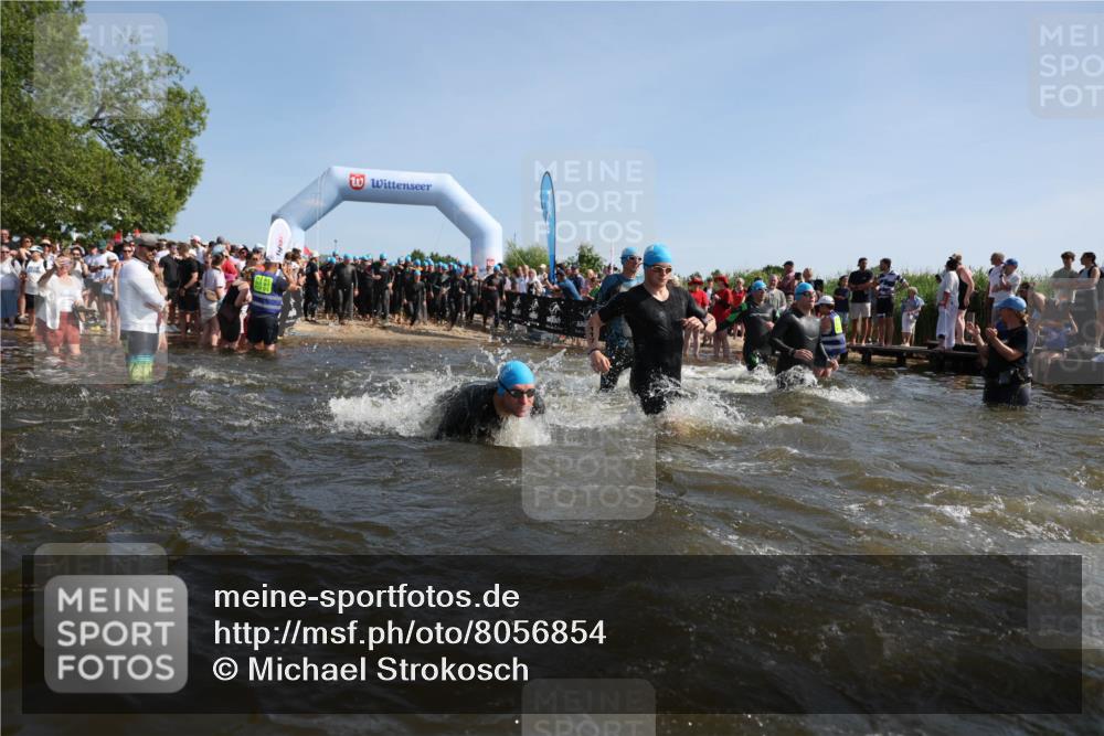 22.06.2025 - Viking Triathlon Michael Strokosch http://msf.ph/oto/8056854 22.06.2025 10:06:21 Schwimmen 18, 24, 36, 60, 84, 110, 117, 153, 191, 192, 298, 385, 440, 487, 535 meine-sportfotos.de