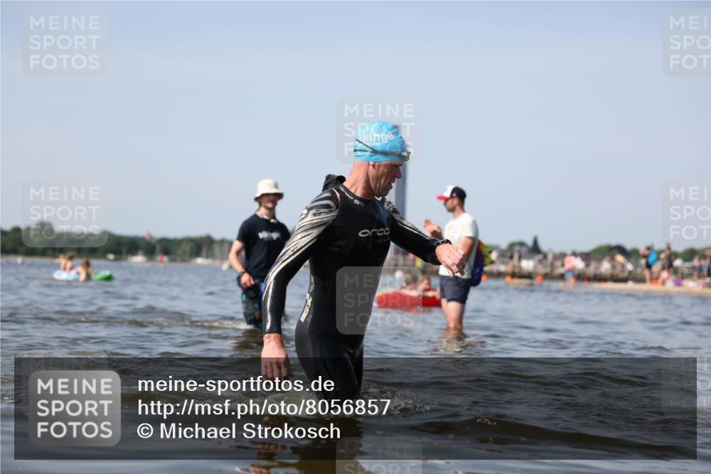 22.06.2025 - Viking Triathlon Michael Strokosch http://msf.ph/oto/8056857 22.06.2025 10:33:00 Schwimmen 91, 113, 287, 399 meine-sportfotos.de