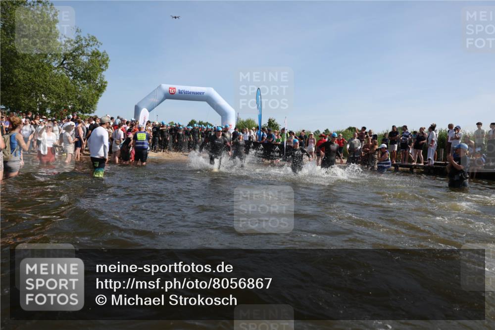22.06.2025 - Viking Triathlon Michael Strokosch http://msf.ph/oto/8056867 22.06.2025 10:06:25 Schwimmen 18, 24, 36, 117, 153, 168, 186, 192, 261, 298, 385, 450, 487, 535, 606 meine-sportfotos.de