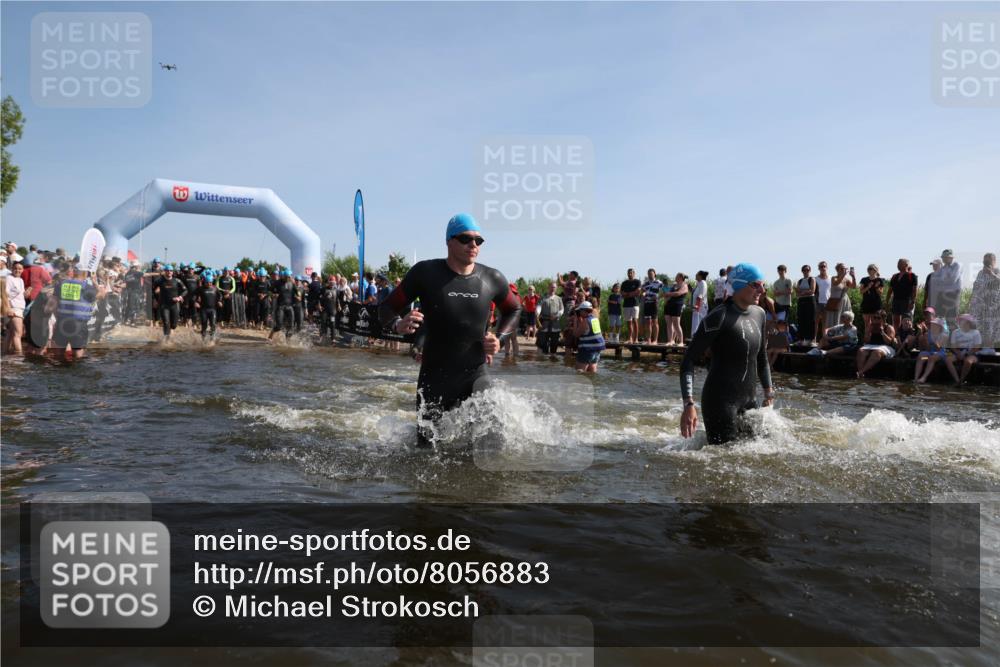 22.06.2025 - Viking Triathlon Michael Strokosch http://msf.ph/oto/8056883 22.06.2025 10:06:28 Schwimmen 18, 24, 36, 117, 153, 168, 186, 192, 261, 298, 385, 450, 487, 535, 606 meine-sportfotos.de