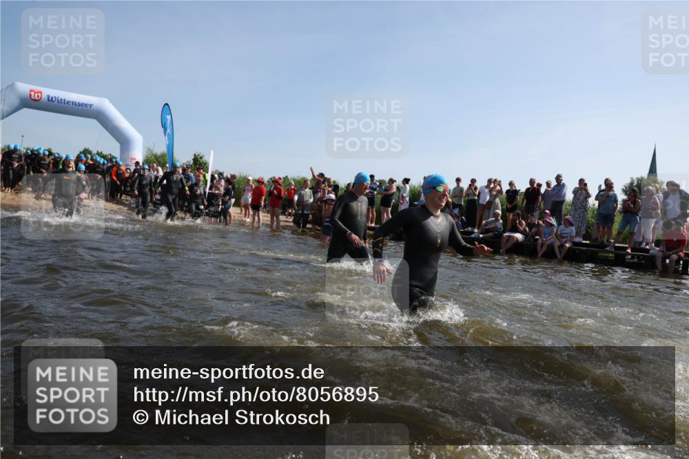 22.06.2025 - Viking Triathlon Michael Strokosch http://msf.ph/oto/8056895 22.06.2025 10:06:30 Schwimmen 18, 24, 36, 93, 109, 168, 186, 192, 205, 261, 298, 358, 376, 450, 606 meine-sportfotos.de