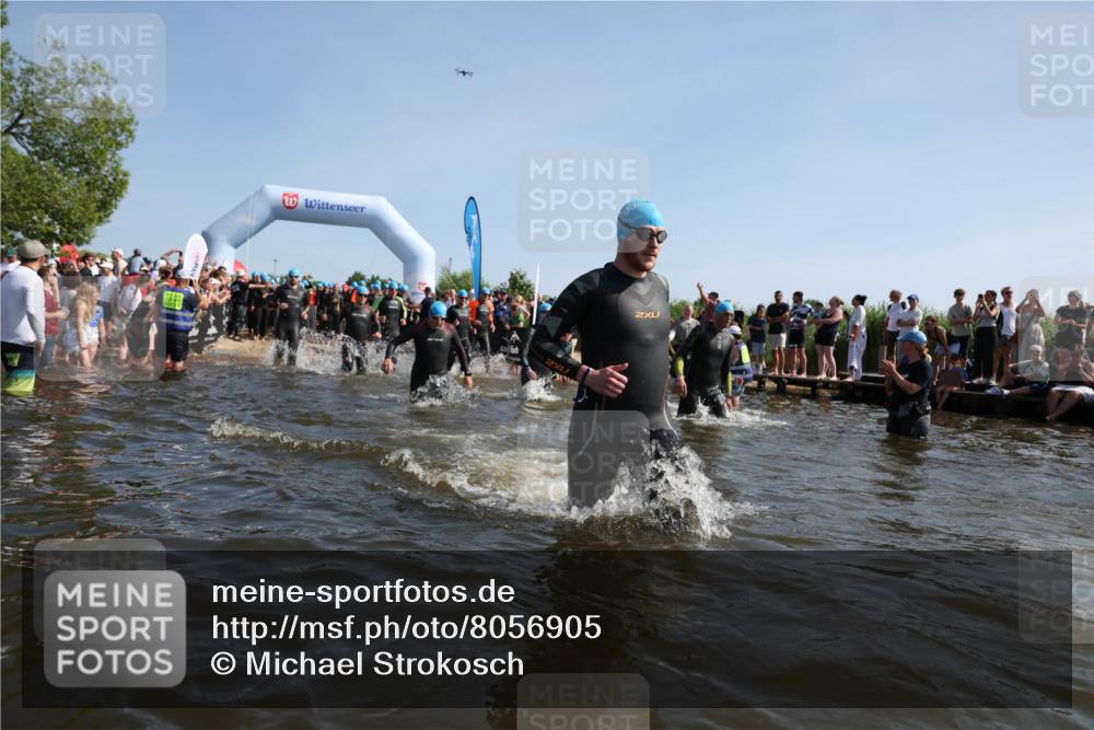 22.06.2025 - Viking Triathlon Michael Strokosch http://msf.ph/oto/8056905 22.06.2025 10:06:34 Schwimmen 36, 44, 93, 109, 168, 186, 192, 205, 261, 358, 376, 450, 606, 625 meine-sportfotos.de