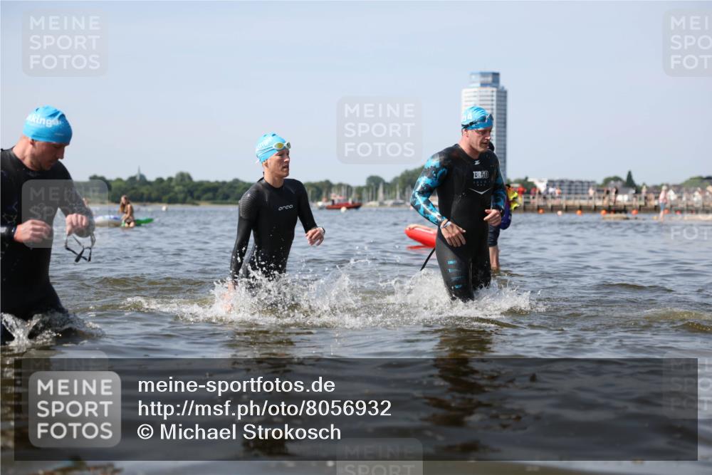 22.06.2025 - Viking Triathlon Michael Strokosch http://msf.ph/oto/8056932 22.06.2025 10:33:30 Schwimmen 28, 38, 255, 300, 304, 348, 382, 457, 522, 524, 608 meine-sportfotos.de