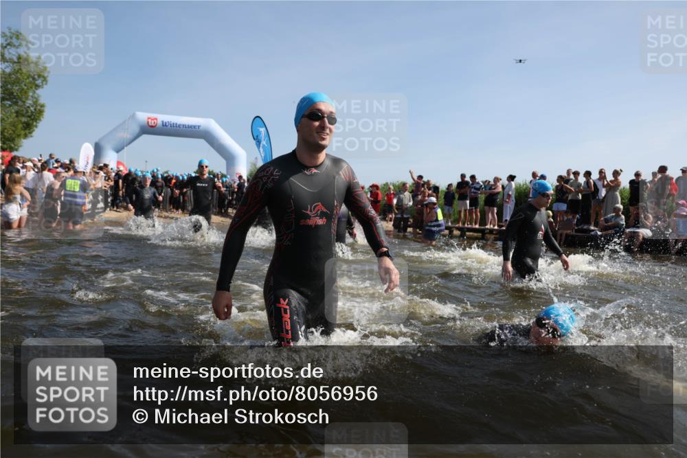 22.06.2025 - Viking Triathlon Michael Strokosch http://msf.ph/oto/8056956 22.06.2025 10:06:51 Schwimmen 66, 165, 183, 217, 257, 282, 290, 318, 321, 337, 468, 479, 501, 525, 533 meine-sportfotos.de