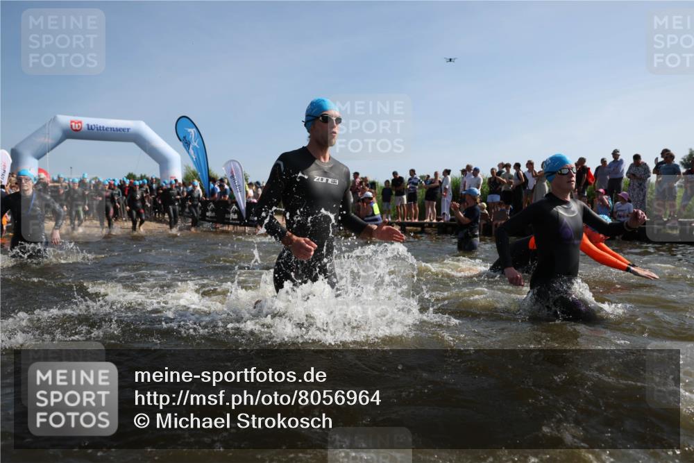 22.06.2025 - Viking Triathlon Michael Strokosch http://msf.ph/oto/8056964 22.06.2025 10:06:53 Schwimmen 66, 165, 183, 217, 257, 282, 290, 318, 321, 337, 468, 479, 501, 525, 533 meine-sportfotos.de