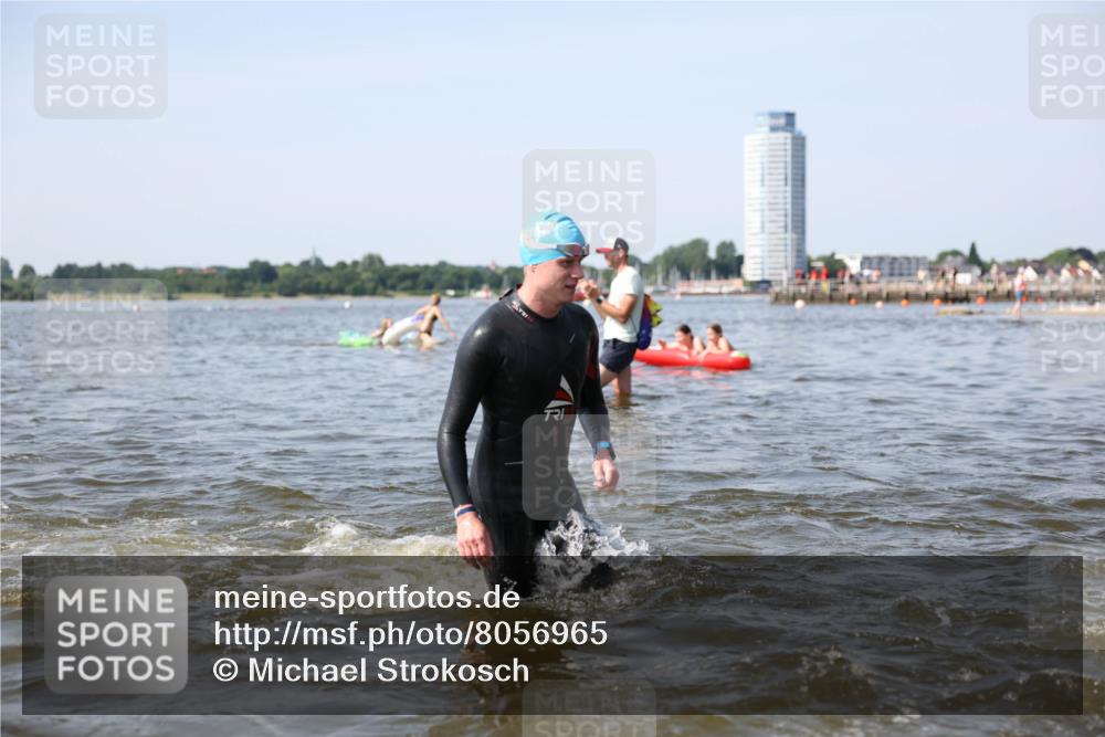 22.06.2025 - Viking Triathlon Michael Strokosch http://msf.ph/oto/8056965 22.06.2025 10:33:40 Schwimmen 5, 38, 50, 149, 242, 255, 304, 348, 382, 438, 457, 522 meine-sportfotos.de