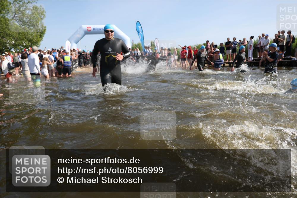 22.06.2025 - Viking Triathlon Michael Strokosch http://msf.ph/oto/8056999 22.06.2025 10:07:04 Schwimmen 64, 123, 183, 190, 244, 321, 328, 369, 402, 431, 467, 468, 479, 494, 498, 519, 631, 649 meine-sportfotos.de