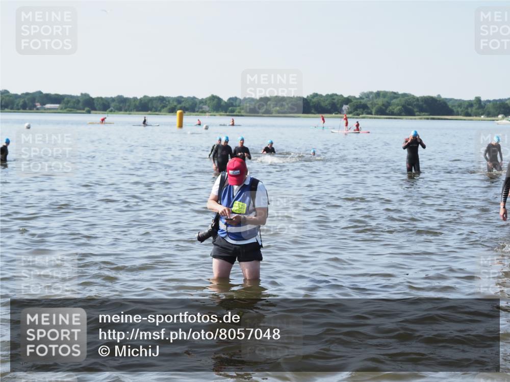 22.06.2025 - Viking Triathlon MichiJ http://msf.ph/oto/8057048 22.06.2025 09:51:41 Schwimmen  meine-sportfotos.de
