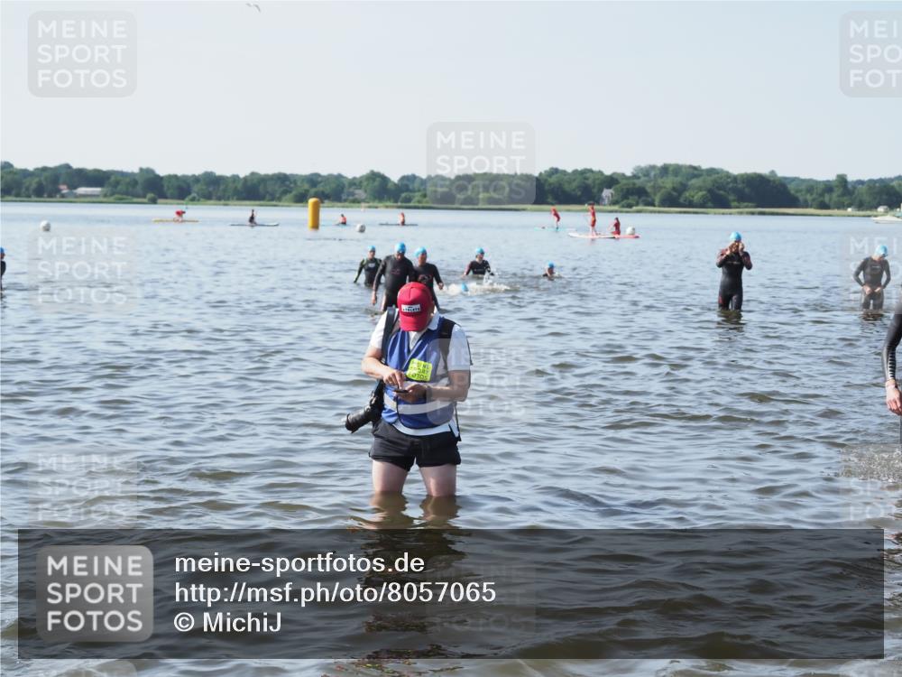22.06.2025 - Viking Triathlon MichiJ http://msf.ph/oto/8057065 22.06.2025 09:51:42 Schwimmen  meine-sportfotos.de