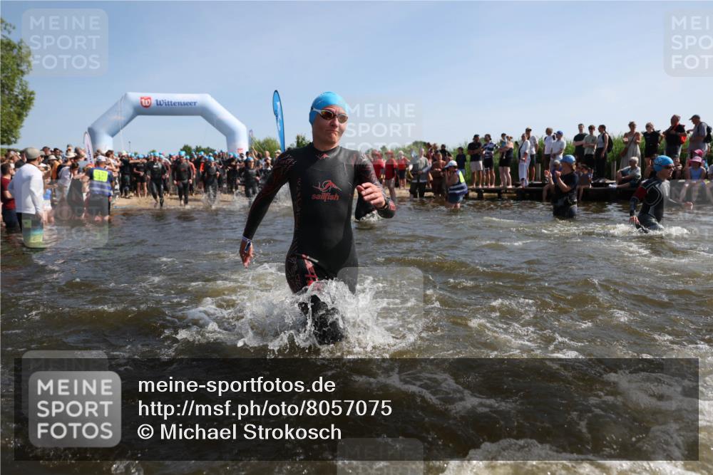 22.06.2025 - Viking Triathlon Michael Strokosch http://msf.ph/oto/8057075 22.06.2025 10:07:28 Schwimmen 155, 213, 235, 256, 267, 273, 317, 333, 342, 343, 353, 421, 425, 531 meine-sportfotos.de