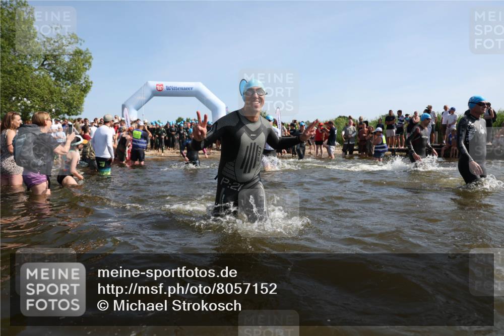 22.06.2025 - Viking Triathlon Michael Strokosch http://msf.ph/oto/8057152 22.06.2025 10:07:51 Schwimmen 16, 31, 76, 95, 102, 130, 263, 292, 372, 453, 477, 503, 624, 650 meine-sportfotos.de