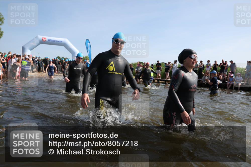22.06.2025 - Viking Triathlon Michael Strokosch http://msf.ph/oto/8057218 22.06.2025 10:08:18 Schwimmen 37, 51, 106, 116, 133, 140, 222, 225, 364, 378, 403, 406, 410, 480, 638 meine-sportfotos.de