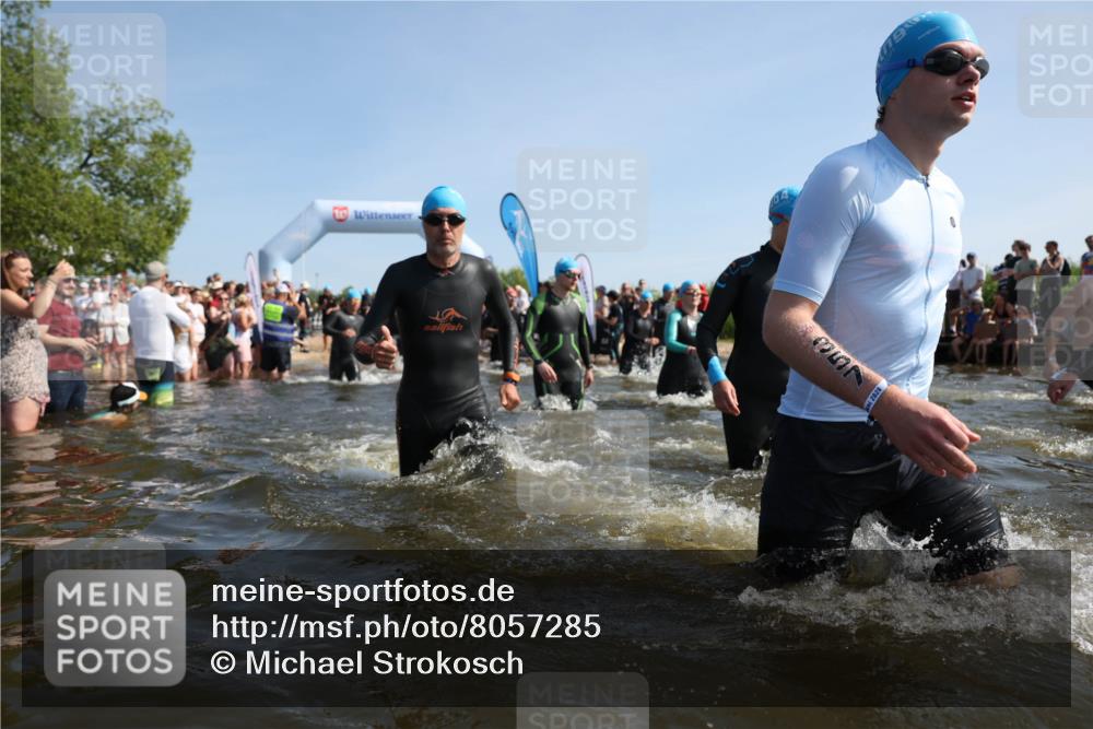 22.06.2025 - Viking Triathlon Michael Strokosch http://msf.ph/oto/8057285 22.06.2025 10:08:45 Schwimmen 136, 160, 234, 241, 303, 305, 356, 359, 459, 470, 471, 483, 634, 640, 656 meine-sportfotos.de