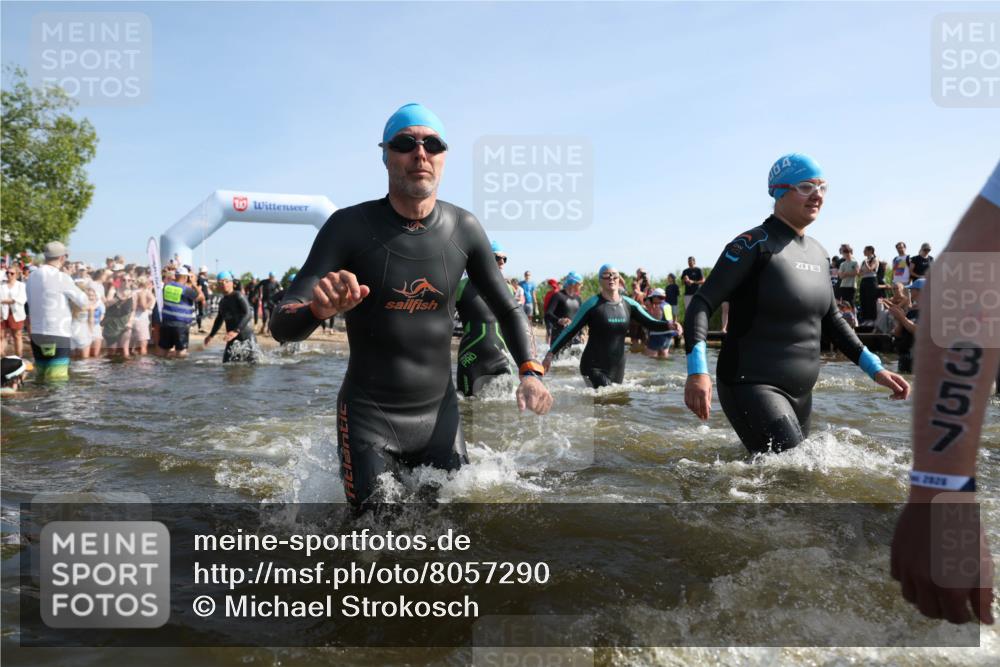 22.06.2025 - Viking Triathlon Michael Strokosch http://msf.ph/oto/8057290 22.06.2025 10:08:46 Schwimmen 136, 160, 234, 241, 303, 305, 356, 359, 459, 470, 471, 483, 634, 640, 656 meine-sportfotos.de