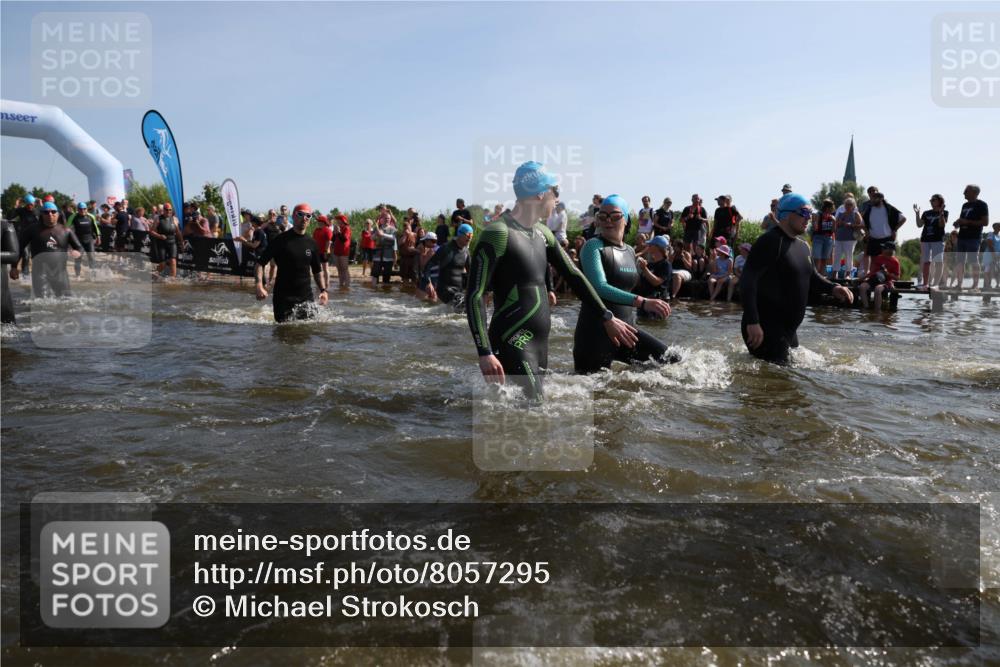 22.06.2025 - Viking Triathlon Michael Strokosch http://msf.ph/oto/8057295 22.06.2025 10:08:48 Schwimmen 136, 160, 234, 241, 356, 359, 405, 459, 470, 471, 483, 634, 640, 656 meine-sportfotos.de