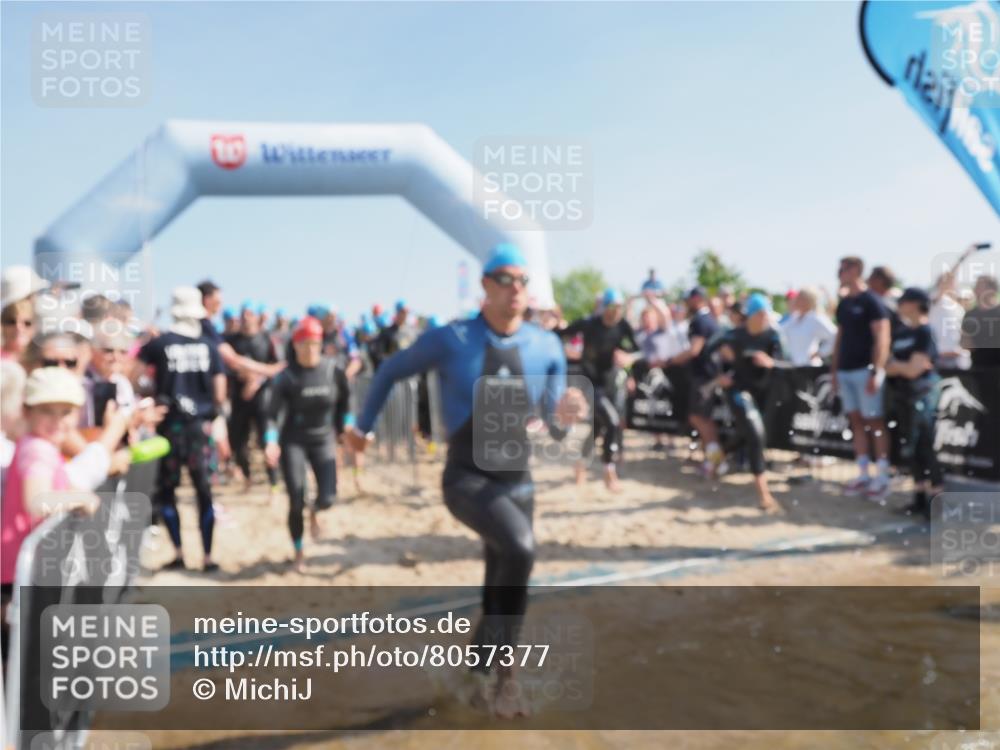 22.06.2025 - Viking Triathlon MichiJ http://msf.ph/oto/8057377 22.06.2025 10:00:18 Schwimmen 2, 4, 10, 15, 28, 49, 81, 100, 122, 175, 288, 329, 367, 420, 455, 473, 485, 521, 544, 557, 609, 610, 611, 617 meine-sportfotos.de