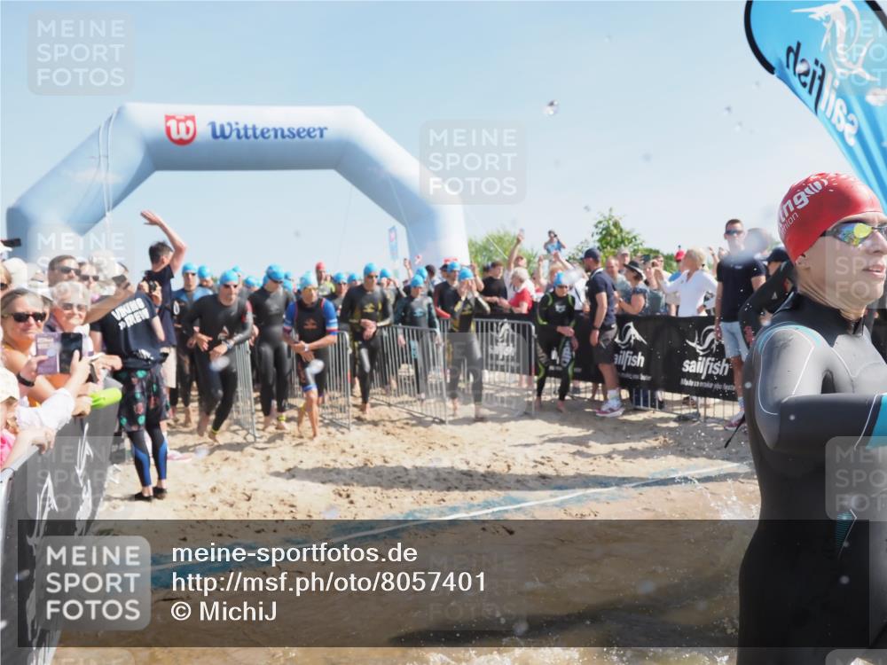 22.06.2025 - Viking Triathlon MichiJ http://msf.ph/oto/8057401 22.06.2025 10:00:19 Schwimmen 2, 4, 10, 15, 28, 49, 81, 100, 122, 175, 288, 329, 367, 420, 455, 473, 485, 521, 544, 557, 609, 610, 611, 617 meine-sportfotos.de