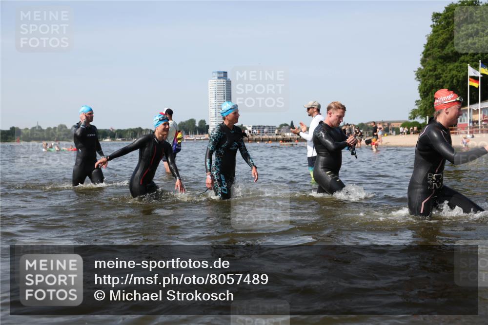 22.06.2025 - Viking Triathlon Michael Strokosch http://msf.ph/oto/8057489 22.06.2025 10:38:24 Schwimmen 22, 61, 89, 209, 269, 398, 419, 428, 447, 509, 535, 603, 659, 662 meine-sportfotos.de
