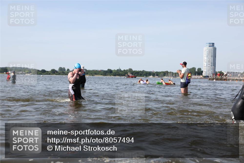 22.06.2025 - Viking Triathlon Michael Strokosch http://msf.ph/oto/8057494 22.06.2025 10:35:38 Schwimmen 20, 47, 62, 107, 127, 134, 154, 415, 482, 602 meine-sportfotos.de